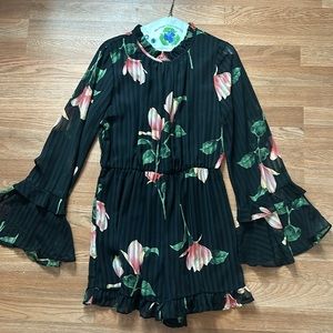 Floral Romper with bell bottom sleeves from Lulus size Medium